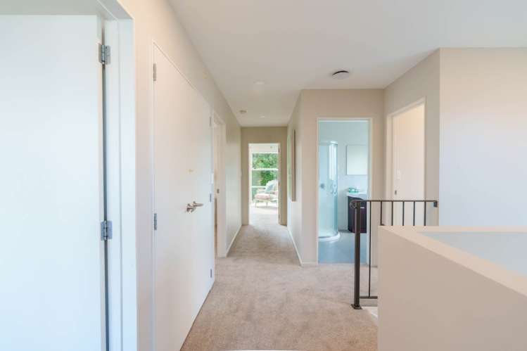16 Phar Lap Crescent Takanini_16