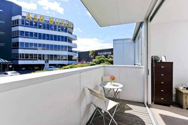 404/22 Fisher-Point Drive Auckland Central_1