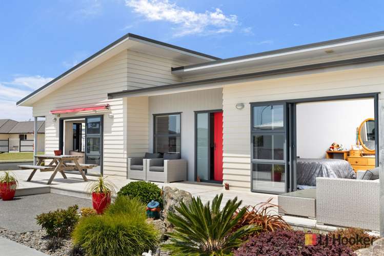 19 Reel Road Athenree_20