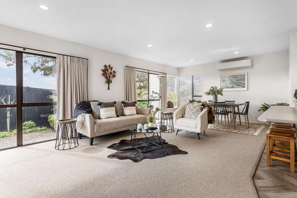 2/63 Fancourt Street_3