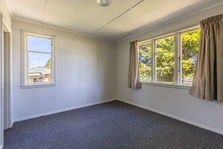 26 Church Street Waipawa_6