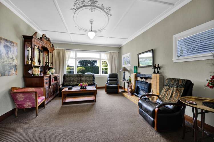 355 High Street Hawera_6