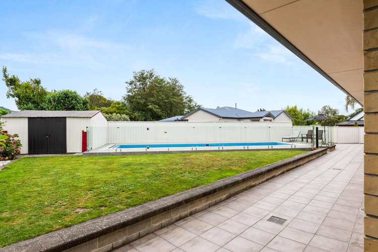 4 Claire Place Lytton West_3