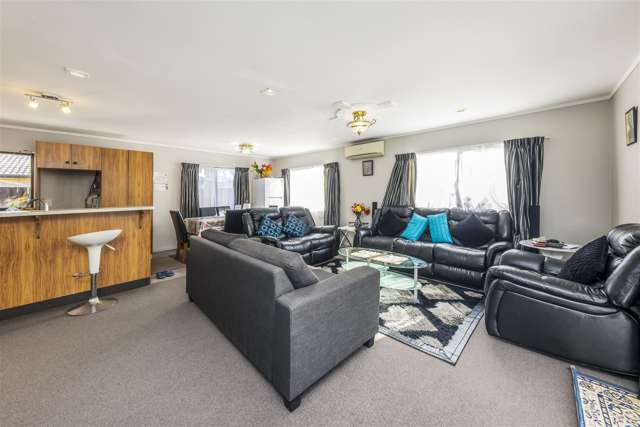 2/90 Jellicoe Road Manurewa_3