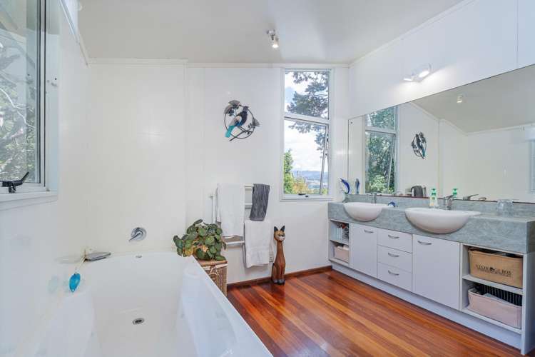 36a and 36b Mount Ave Pauanui_14