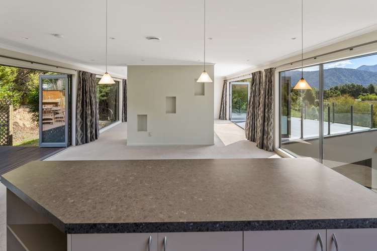 5 Beach Place Havelock_17