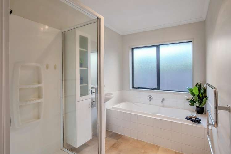 9 Ford Mews Springston_17
