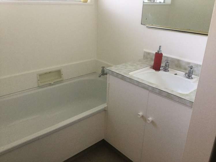 Hynds Road Gate Pa_11