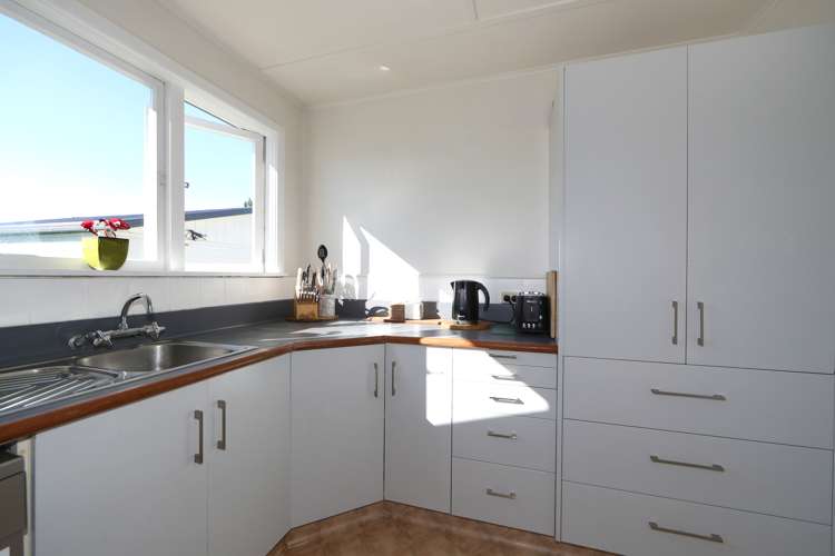 811 Gordon Road Raureka_9