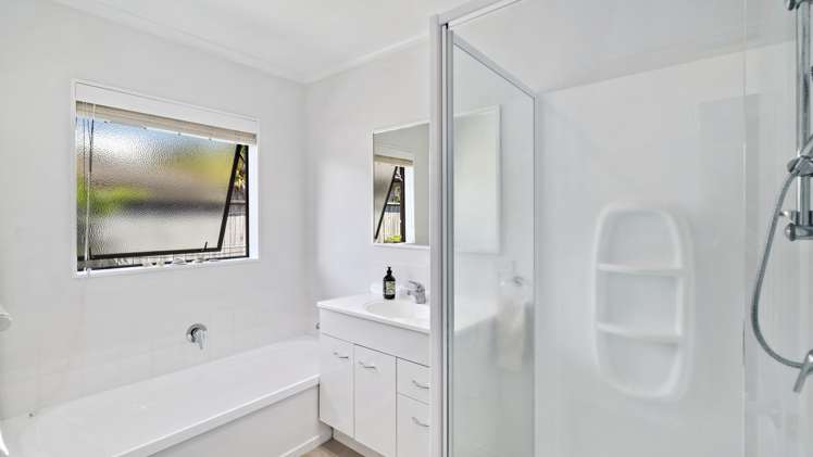 108 Twin Oak Avenue Papamoa_21