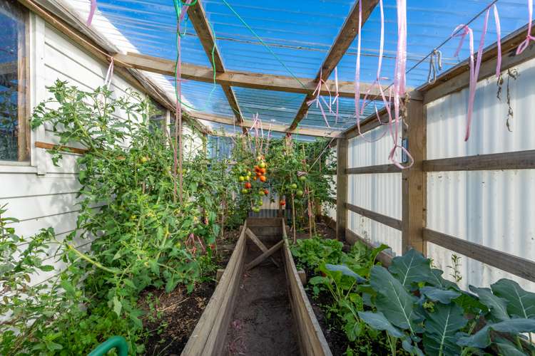 117 Oreti Road Otatara_21