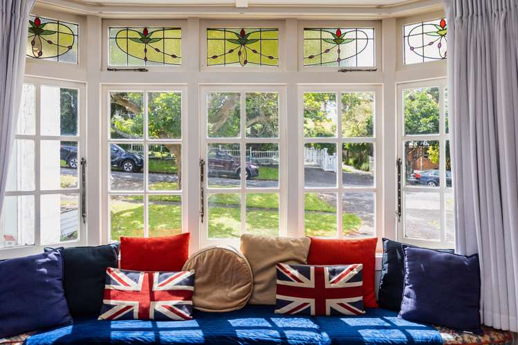 4 Summit Drive Mount Albert_24