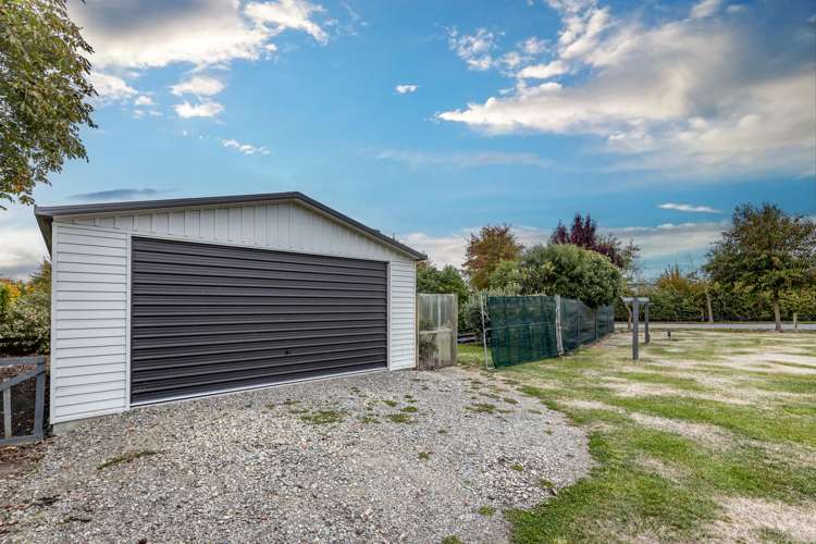 43 Stott Drive Darfield_31