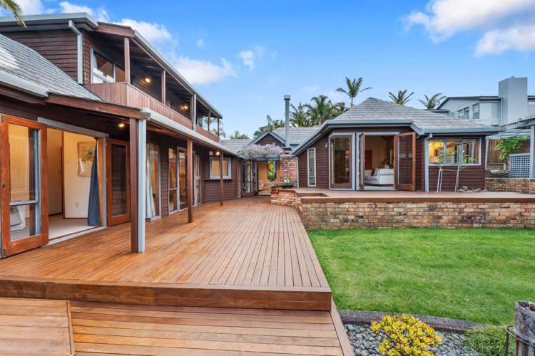 16 Braemar Road Castor Bay_26