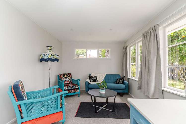 99 Broadway Carterton_12