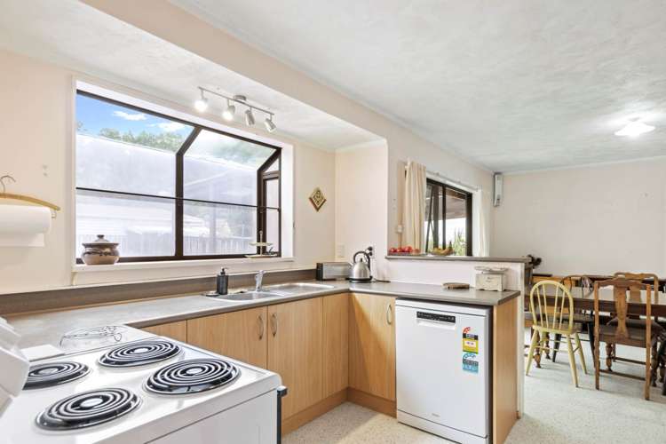 3 Birdwood Road Swanson_11