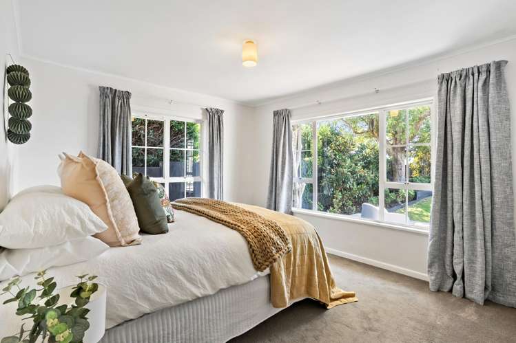 7 Tiroroa Avenue Te Atatu South_10