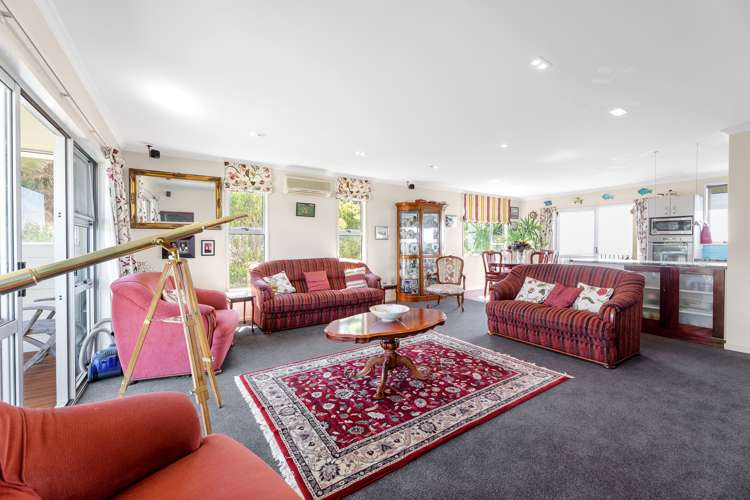 220 Rarangi Beach Road Rarangi_18