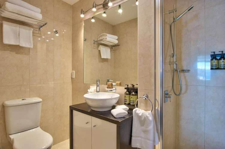 1005/34 Lake Esplanade Queenstown_8