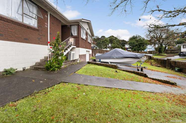 14 & 14A Virgo Place Glen Eden_11