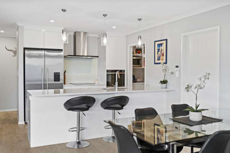 14 Bill Miller Drive Papamoa_5