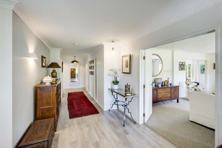 2 Fern Grove Taradale_4