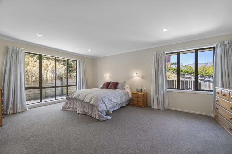 3 Gowan Close Shiel Hill_18