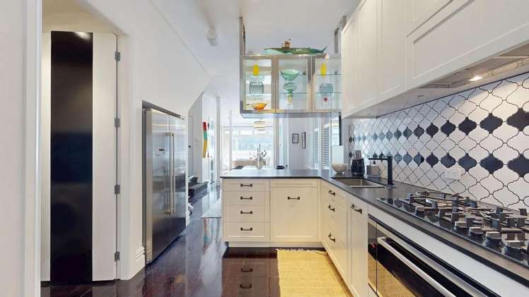 322 Oriental Parade Oriental Bay_5