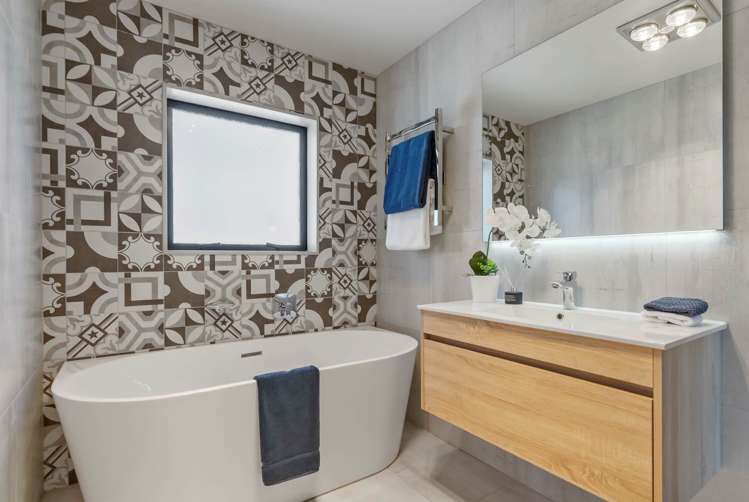 15 Tims Crescent Flat Bush_23