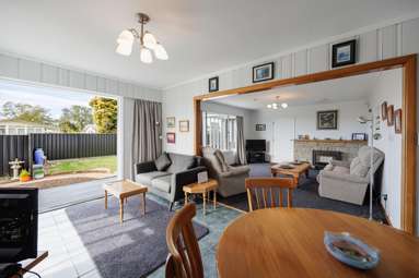18 Alamein Crescent_2