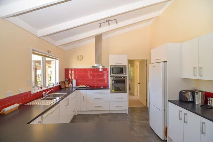 339 Watersons Line Carterton_2