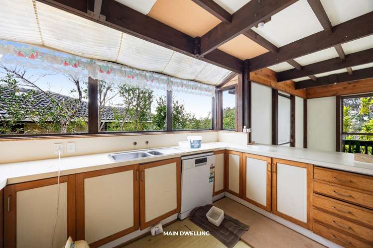 758 East Coast Road Oteha_7