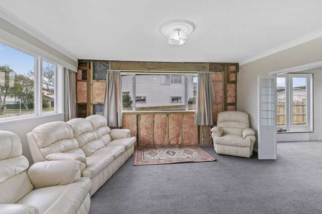 15 Waddington Drive Naenae_2