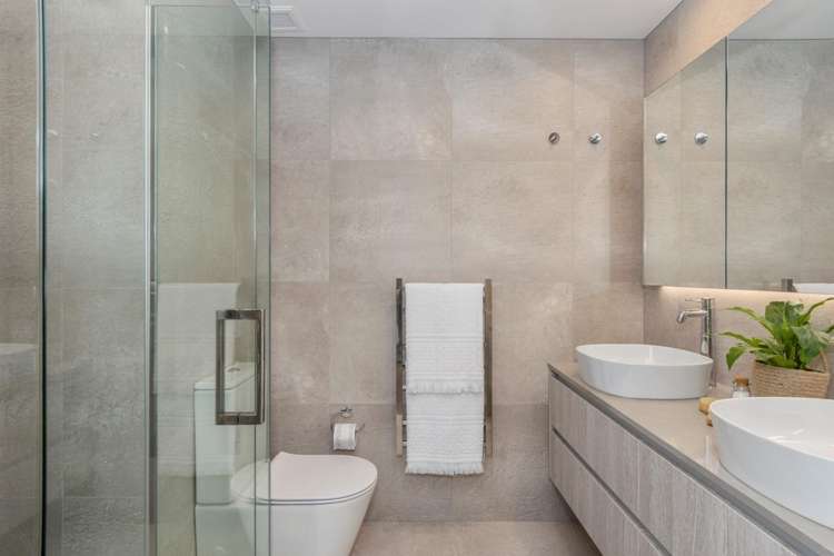 105/1C Salt Avenue 11229_9