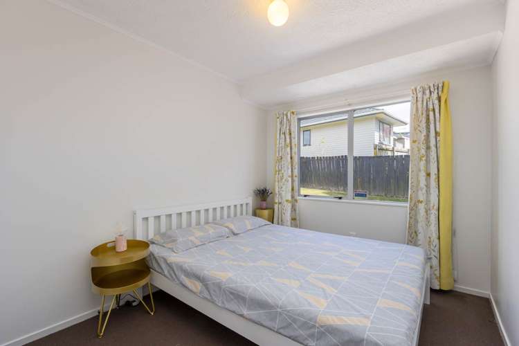 16 Tetrarch Place Totara Vale_9