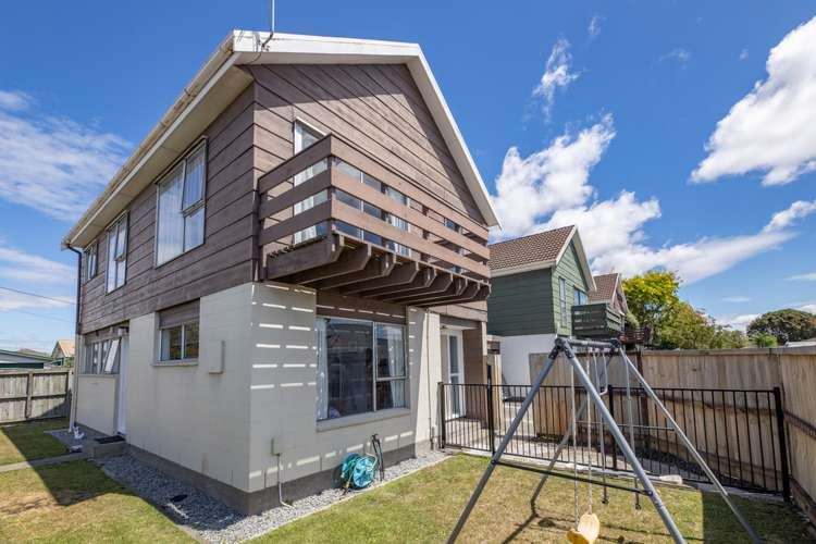 1/12 Washbournes Road Wigram_17