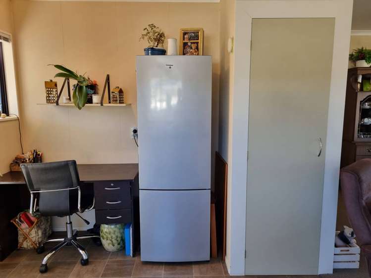 44 Leader Street Riverton_5