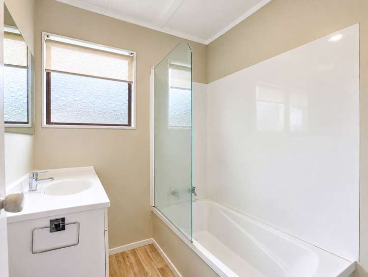 168A Tramway Road Enderley_12
