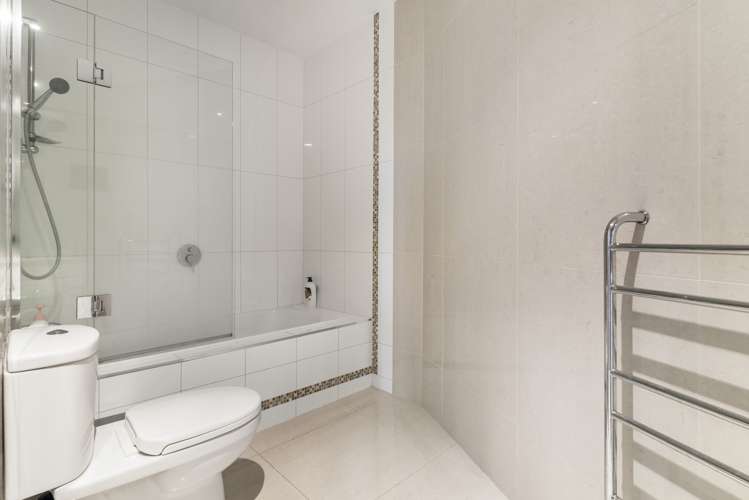 2C/2 St Martins Lane Grafton_12