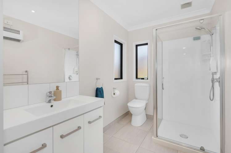 57 Bleakhouse Road Howick_26