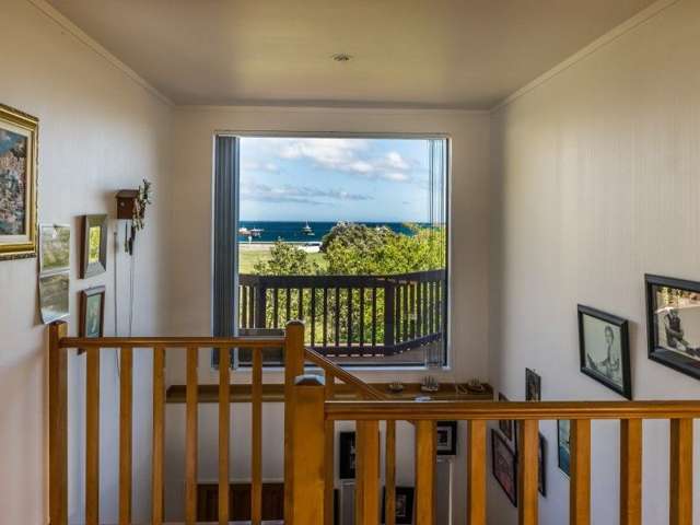 10 Reef Street Island Bay_2