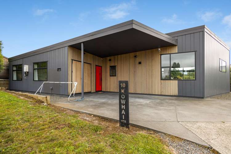 10 Kowhai Heights_0