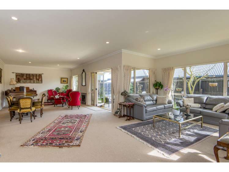 3 Hogarth Lane Burnside_11