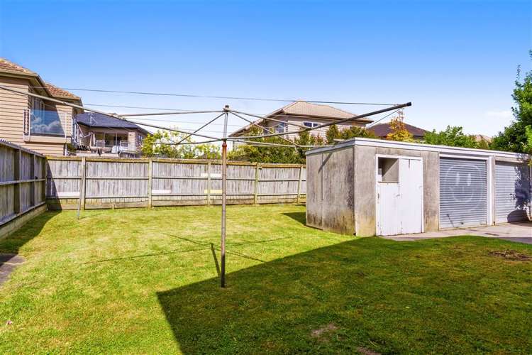 2/120 Te Atatu Road Te Atatu South_6
