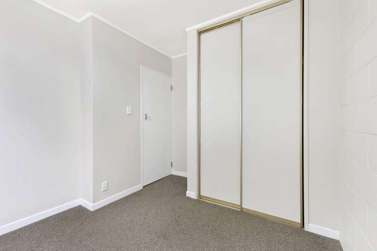 66A B and C Glenpark Avenue Frankleigh Park_9