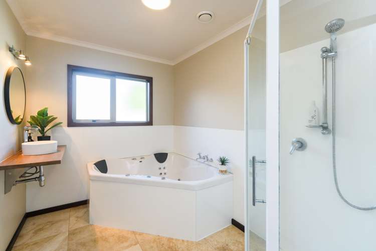 38 Ursula Drive Feilding_17