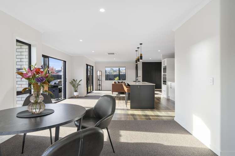 27 Cemetery Road East Taieri_27