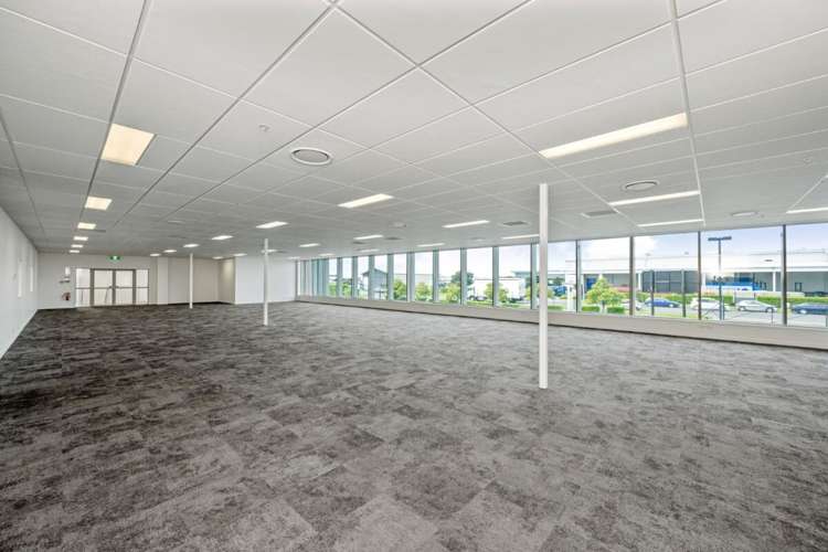 81 Westney Road Mangere_16