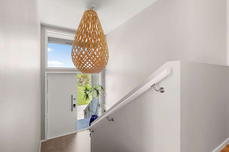 14 Rongoa Road Okura Bush_7