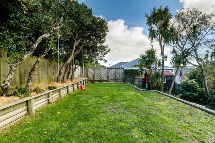 8 Messines Road Karori_21